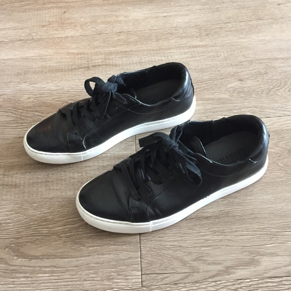 Kam-Era Reaction Kenneth Cole Runner - Picture 4 of 10